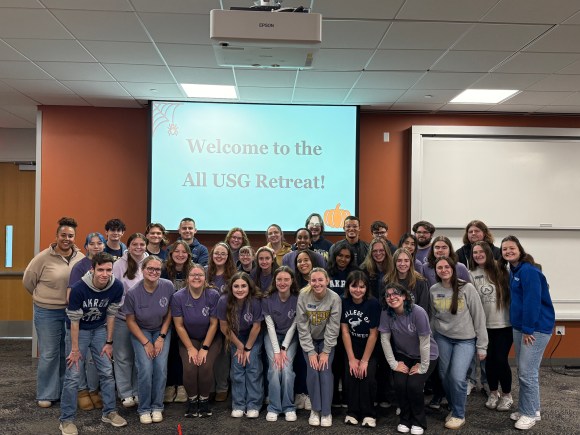 All of our USG Members posing for a picture at our Fall Retreat.